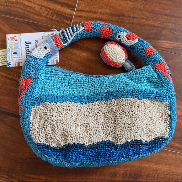 🦀 New with tags made in India viral mini bag purse hand beaded crab beach - Picture 2 of 5